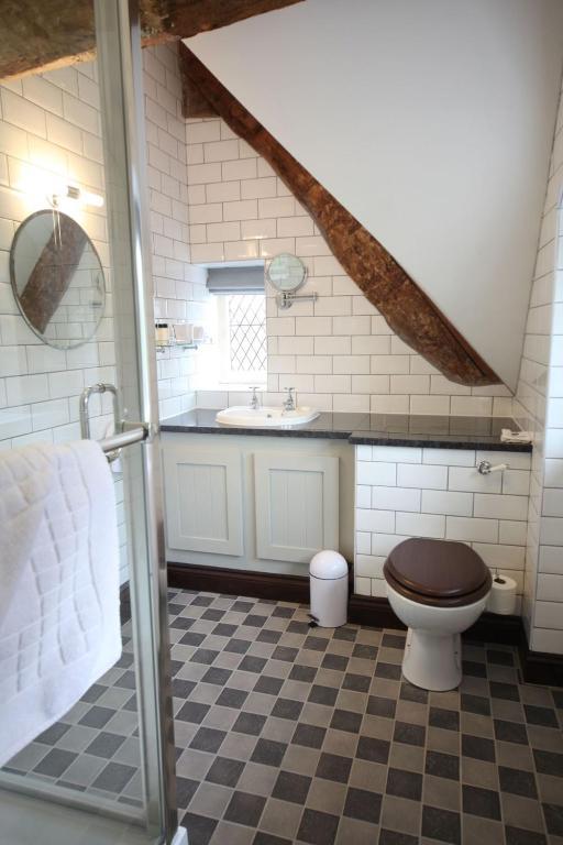 Weston Hall Stafford Quarto foto