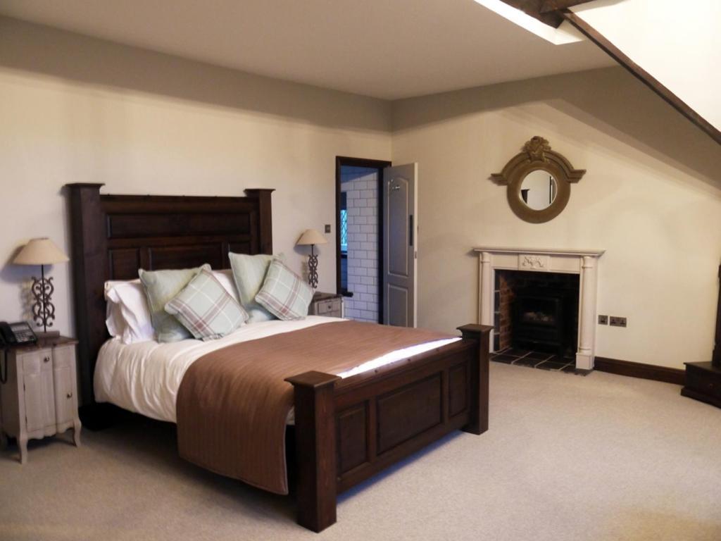 Weston Hall Stafford Quarto foto